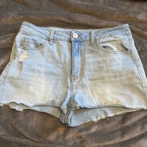 SO Favorite size 11 jean shorts